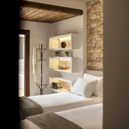 Beachside Bliss * Kamari (Santorini)