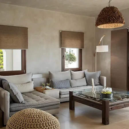 Beachside Bliss * Kamari (Santorini)
